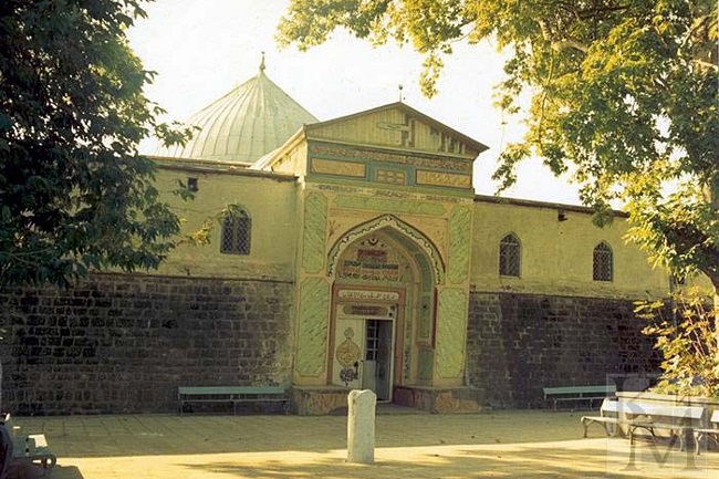 После постройки Джума - мечети пошла исламизация всего Дагестана
