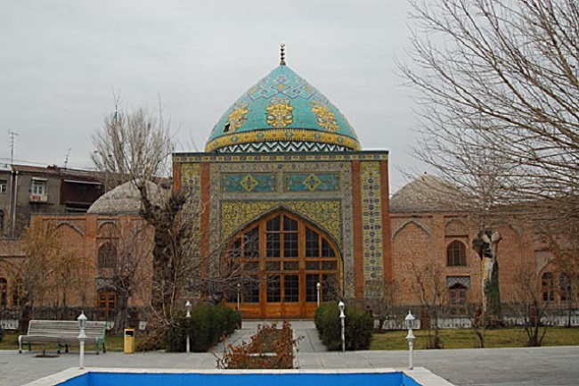 Голубая мечеть – соборная мечеть, которая является одним из центров иранской общины Армении