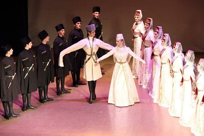 Осетинский танец Симд – шедевр танцевального искусства